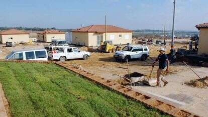 הקראווילות בניצן ביוני 2005, לקראת קליטת עקורי גוש קטיף. | משה מילנר, לע"מ