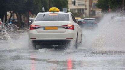 מונית, אילוסטרציה. | קוקו