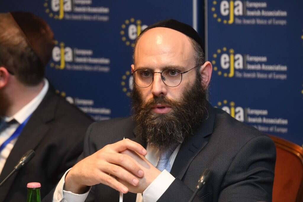 דרישה לנקוט שורת צעדים משמעותיים להגנה על חופש הדת. יו"ר EJA, הרב מנחם מרגולין. | יוסי זליגר