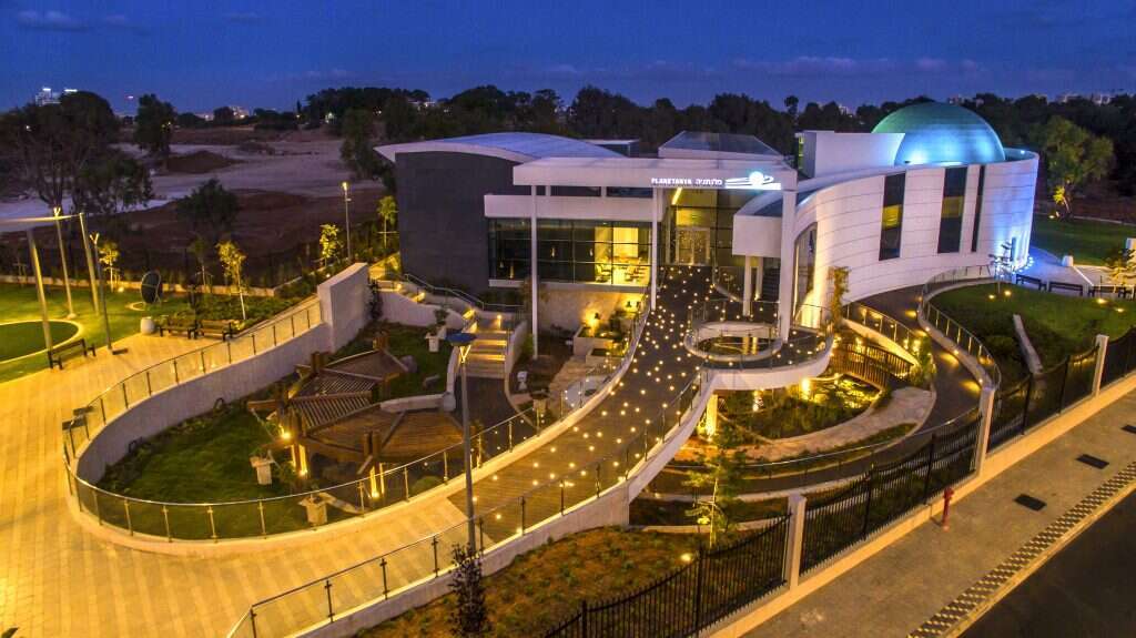 פלנטריום בלילה. | רן אליהו פלנטריום בלילה. | רן אליהו