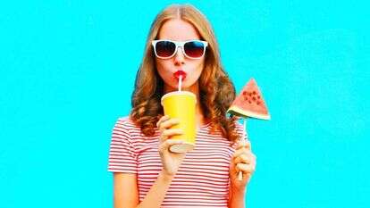 הקיץ פה. | שאטרסטוק