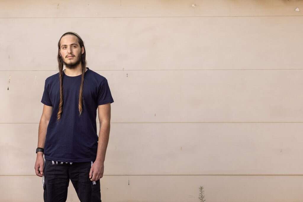 אברהם ירד.. | אבישג שאר־ישוב