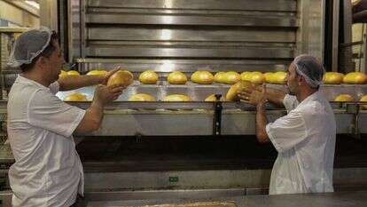 גם בגלל אוקראינה. מאפייה בירושלים. | אורן בן חקון