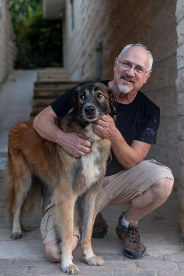 סטיב. | יוסי אלוני