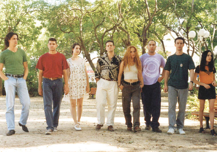 שינתה את הטלוויזיה. "הפוך". | מסך מהסדרה