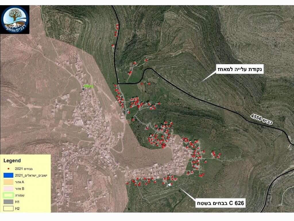 מפה שמסמנת את מקומות המאחזים, אל מול מאות מבנים לא חוקיים של פלסטינים