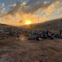 אחד המאחזים שהוקם על ידי תנועת נחלה בשבוע שעבר. | תנועת נחלה