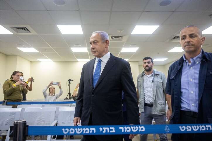 בנימין נתניהו בוועדת החקירה הממלכתי לאסון מרון. | פלאש 90 בנימין נתניהו בוועדת החקירה הממלכתי לאסון מרון. | פלאש 90