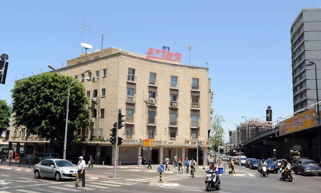 "כשהרסו אותו לקחתי אבן למזכרת". בית מעריב. | משה מילנר, לע"מ