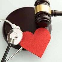 בית המשפט של הלב. | שאטרסטוק