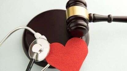 בית המשפט של הלב. | שאטרסטוק