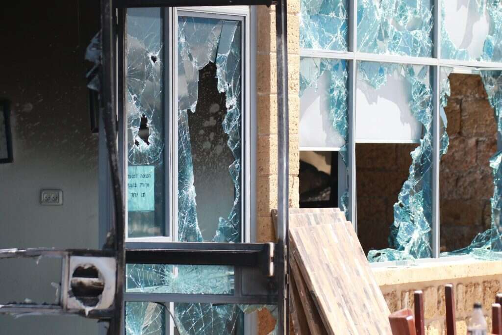 מבנה שהושחת בעכו, שומר החומות. קרדיט | סוכנות ג'יני