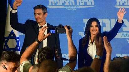 שקד והנדל באירוע ההשקה של רשימתם המשותפת. | אבשלום ששוני, פלאש 90 שקד והנדל באירוע ההשקה של רשימתם המשותפת. | אבשלום ששוני, פלאש 90