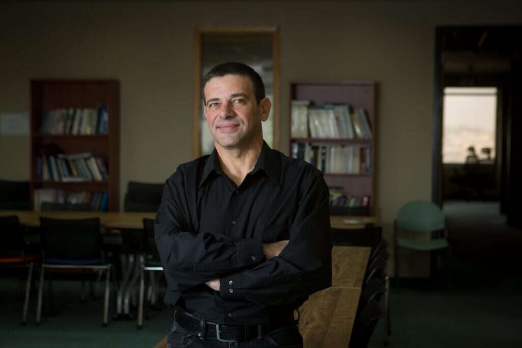 מיכאל שראל. | מרים אלסטר, פלאש 90