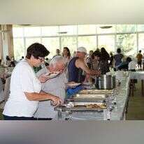 רוחצים באגם בלטון. | רחלי מלק־בודה