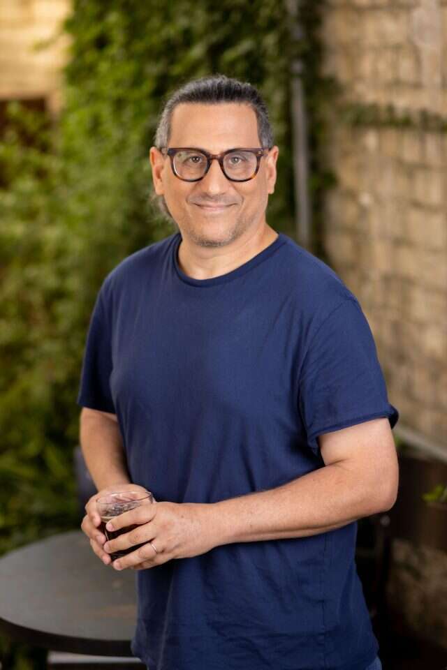 ד"ר איתן אורקיבי. | אריק סולטן ד"ר איתן אורקיבי. | אריק סולטן