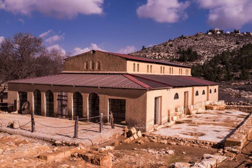 הביזליקה. | ארכיון שילה הקדומה הביזליקה. | ארכיון שילה הקדומה