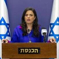 שקד. | אוליבייה פיטוסי, פלאש 90