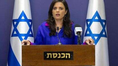 שקד. | אוליבייה פיטוסי, פלאש 90