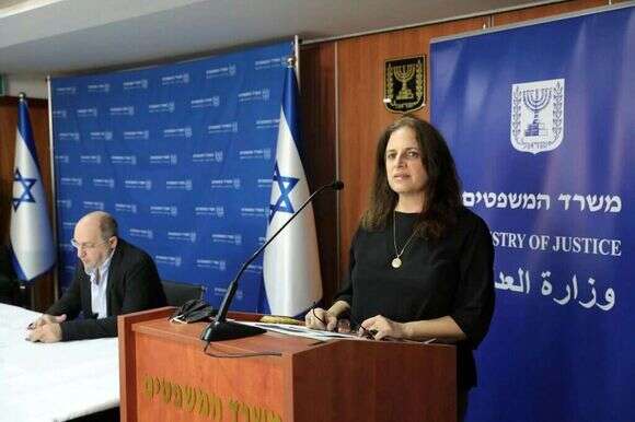 המשנה ליועמ"ש, עמית מררי. | יוסי זמיר לע"מ המשנה ליועמ"ש, עמית מררי. | יוסי זמיר לע"מ