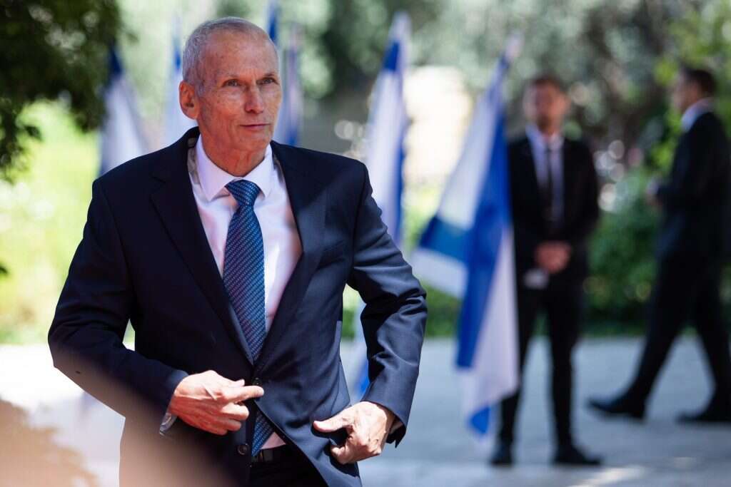 עמר בר־לב. | אורן בן־חקון