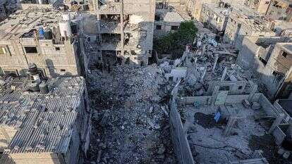 המקום שבו עמד ביתו של ח'אלד מנסור, שחוסל ברפיח. | AFP המקום שבו עמד ביתו של ח'אלד מנסור, שחוסל ברפיח. | AFP