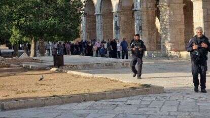 שוטרים בהר הבית, . | משטרת ישראל
