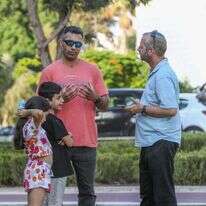 עדי. | יוסי אלוני