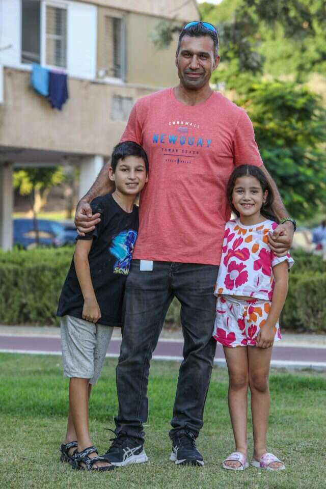 יוסי אלוני יוסי אלוני