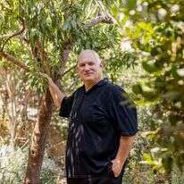 ישראל דנציגר. | נעמה שטרן