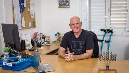 דוד קורן. מנכ"ל עמותת ער"ן – עזרה ראשונה נפשית. | אריק סולטן