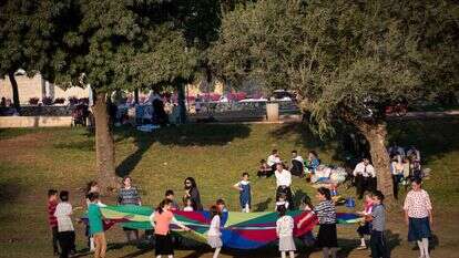 משחקים בגן סאקר. | Hadas Parush/Flash90