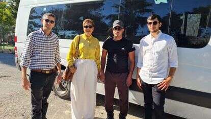 מלווה, נהג, מנהלת אגף ליויי הסעים וסמנכ"ל עמותת לביא