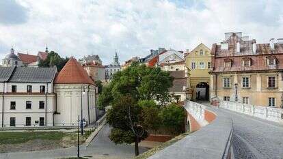 השער לשכונה היהודית בעיר העתיקה בלובלין | שאטרסטוק