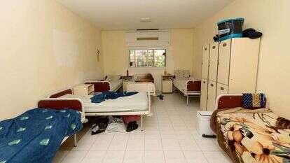 חדר אשפוז במחלקה פסיכיאטרית. | אייל מרגולין, ג'יני