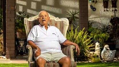 אליהו שחר. | ברוך גרינברג