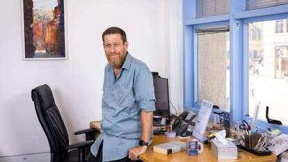 יואב זימרן, ראש מִנהל חינוך ירושלים (מנח"י). | אריק סולטן יואב זימרן, ראש מִנהל חינוך ירושלים (מנח"י). | אריק סולטן