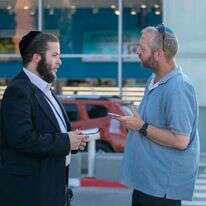 דובי. | יוסי אלוני