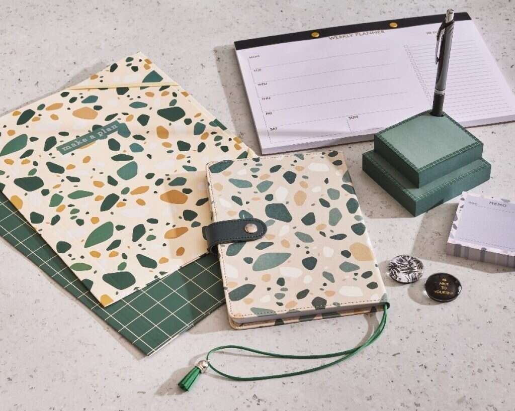 בלעדי בקרביץ מותג SKETCH GREEN | באדיבות קרביץ