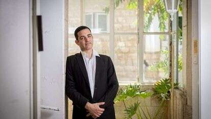 ד"ר ארי איתן. | יונתן זינדל, פלאש 90