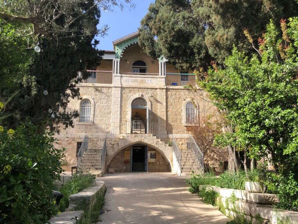 בית הנסן. | שאטרסטוק בית הנסן. | שאטרסטוק