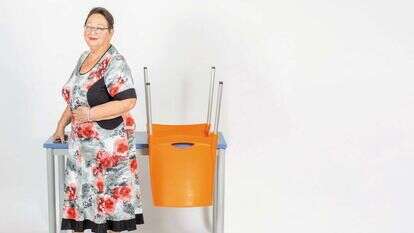 אורה אייזנברג. | אריק סולטן