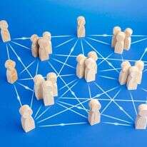 ערבות הדדית. | שאטרסטוק