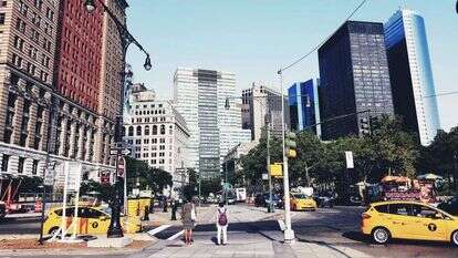 "ההליכה מוציאה מאיתנו את המיטב". רחובות מנהטן. | גטי אימג'ס