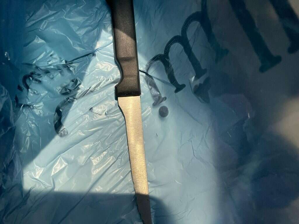 הסכין שהחביא המחבל בכליו. | דובר צה"ל