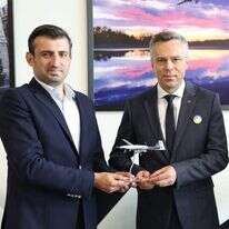 סלצ'וק באירקטאר (משמאל). | AFP