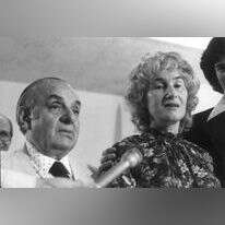 סטפניה פודגורסקה ומקס דיאמנט, אחד האנשים שהצילה. | ארכיון התצלומים של ויד שם