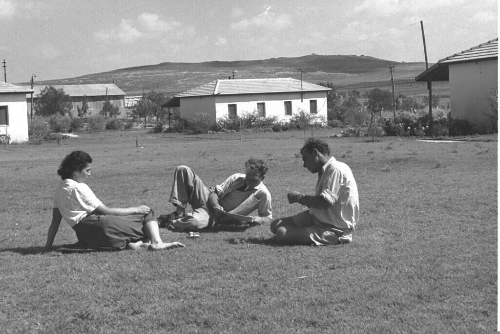 שביל הזהב, לא קצוות. קיבוץ גזר, 1950. | פריץ כהן, לע"מ