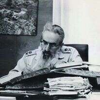 ביקש שעולם התוכן היהודי יהווה נדבך חשוב בזהותה של המדינה. הרב גורן במשרדו בקריה בתל־אביב. | יצחק פריידין