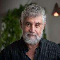 "כל חברי הילדות שלי היו ילדים של ניצולי שואה. התפיסה הכי בסיסית שלי היא שאם לא נהיה חזקים נושמד". בן־דוד. | שריה דיאמנט